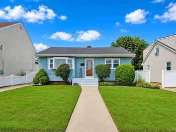 292 Roosevelt Avenue
