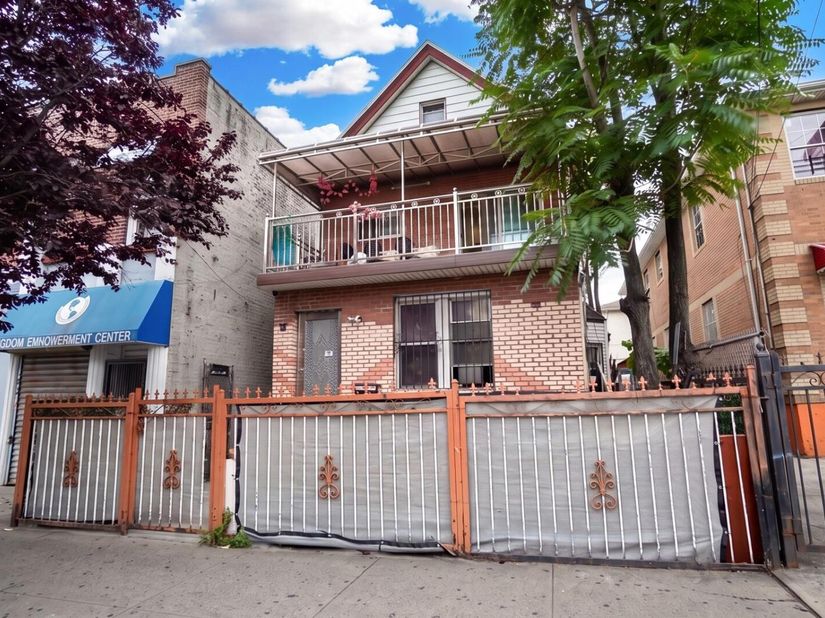 10640 Sutphin Boulevard, Jamaica NY 11435