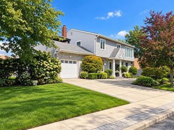 28 Florence Avenue