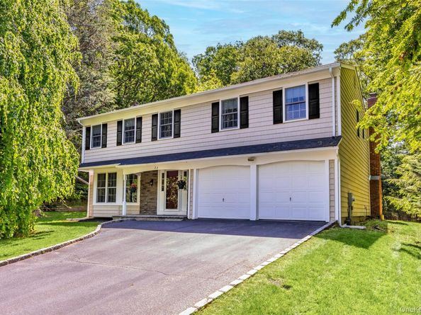 22 Partridge Court, Miller Place NY 11764