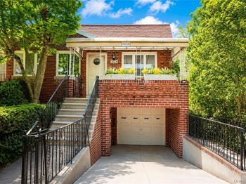 2668 E 23rd Street