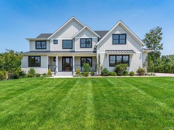 7 Sea Crest Court