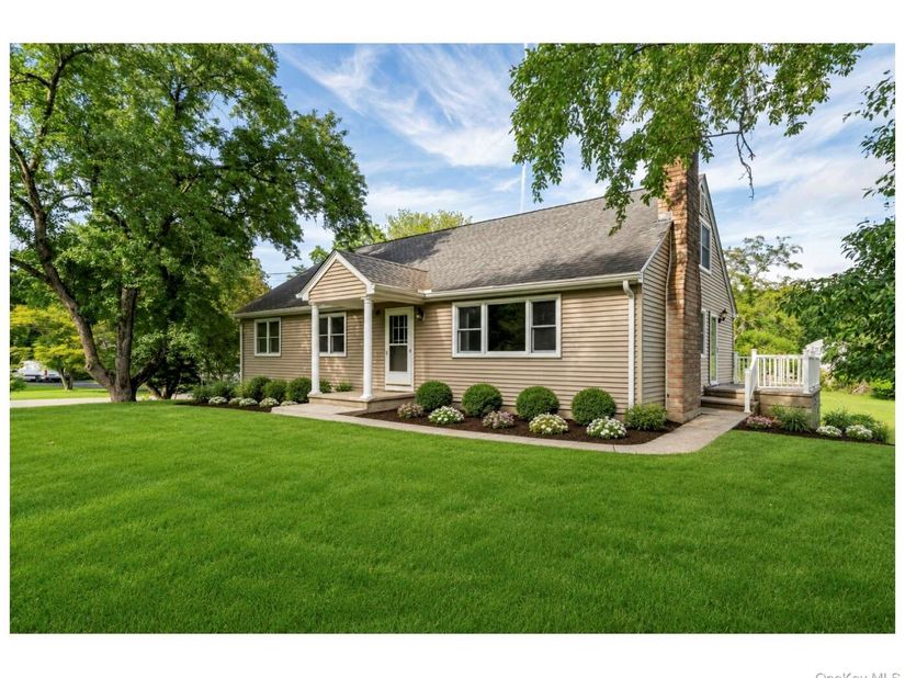10 Horseshoe Road, Mount Kisco NY 10549