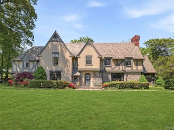14 Overhill Road