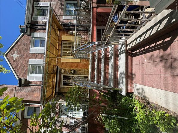4218 Bruner Avenue, Bronx NY 10466