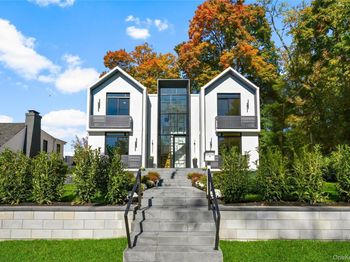 2164 Boston Post Road
