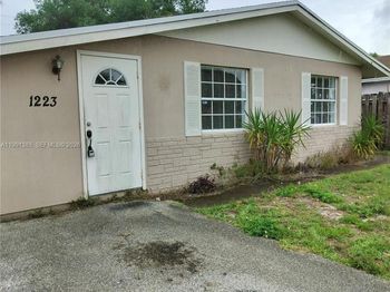 1223 Cherokee St