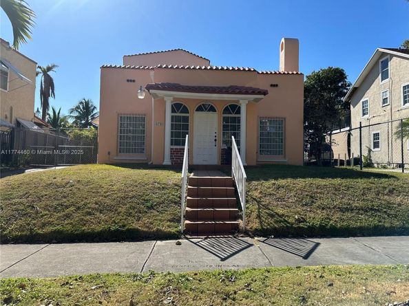 870 NW 14th Ct, Miami FL 33125