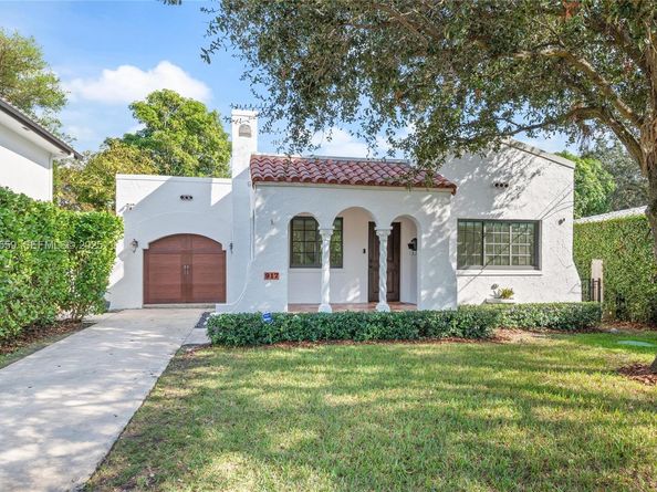 917 Granada Groves Ct., Coral Gables FL 33134