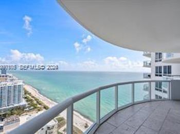 6365 Collins Ave