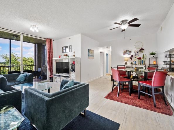 9755 NW 52nd St 513, Doral FL 33178