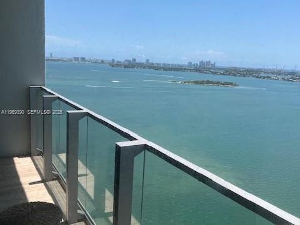 2900 NE 7th Ave 1205, Miami FL 33137