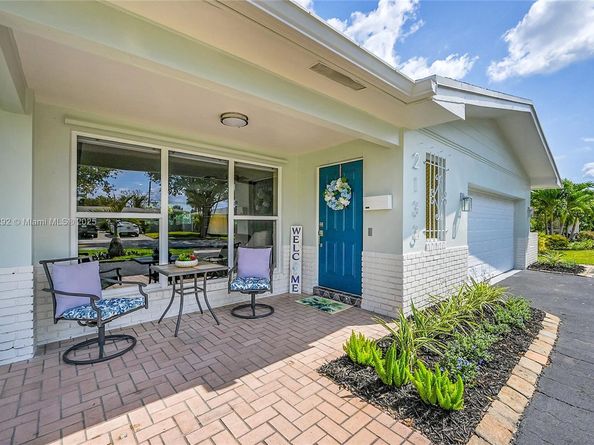 2133 NE 63rd Ct, Fort Lauderdale FL 33308