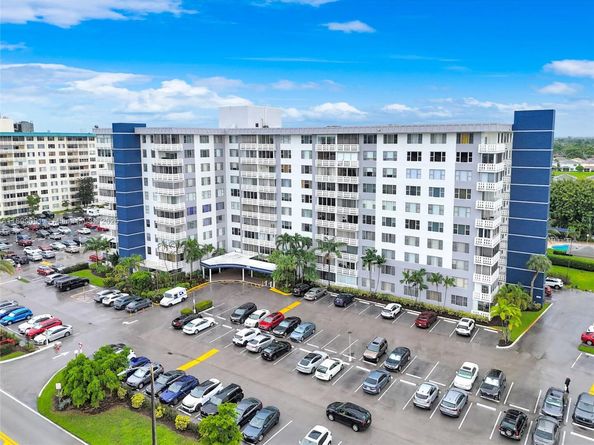 4350 Hillcrest Dr 314, Hollywood FL 33021