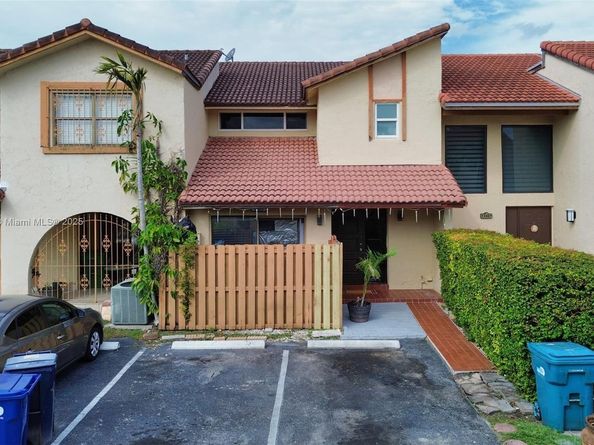 13415 SW 12th Ter, Miami FL 33184
