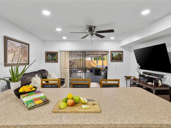 7801 SW 9th Ter, Miami FL 33144