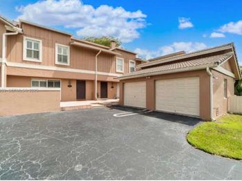 4341 Coral Springs Dr