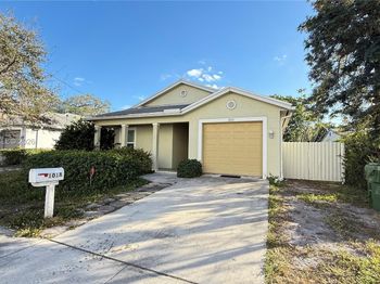 1018 Foster Rd