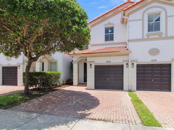 8144 NW 107th Path, Doral FL 33178