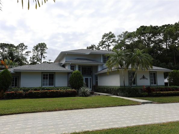 7802 N 155th Pl N, Palm Beach Gardens FL 33418