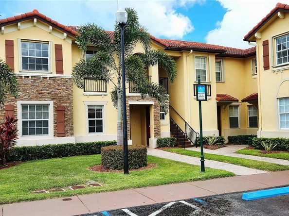 3350 NE 13th Cir Dr 10121, Homestead FL 33033