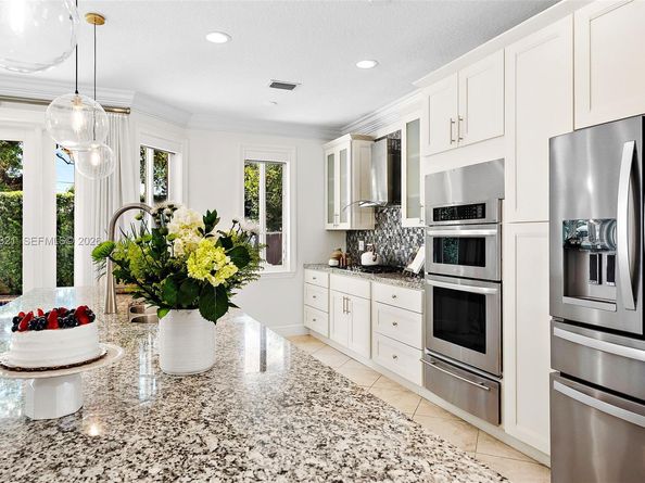 3200 Percival Ave, Miami FL 33133