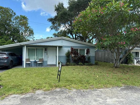 5631 FREEDOM Street, Hollywood FL 33021