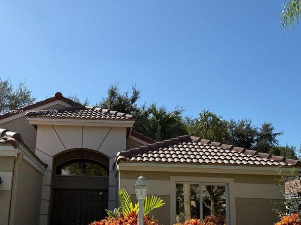13154 NW 11th St, Pembroke Pines FL 33028