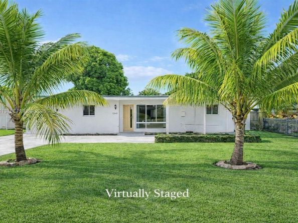 550 NE 173rd St, North Miami Beach FL 33162