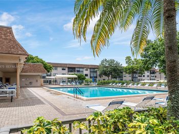 4960 E Sabal Palm Blvd