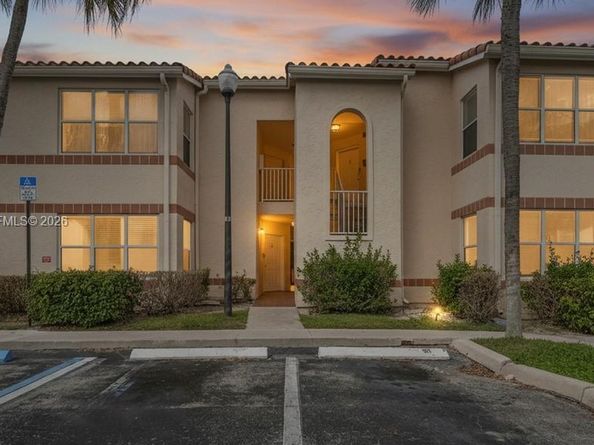 3340 N Pinewalk Dr N 1527, Margate FL 33063