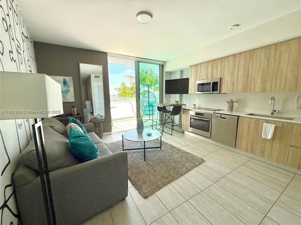 3900 Biscayne Blvd N723, Miami FL 33137