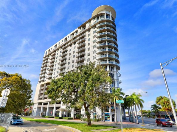 Undisclosed Address #A11627046, Miami FL 33125