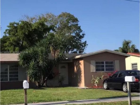 6532 SW 18th Ct, North Lauderdale FL 33068