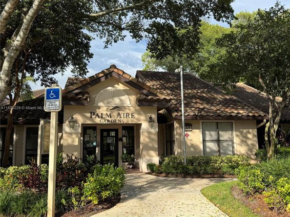 4341 W McNab Rd 27, Pompano Beach FL 33069