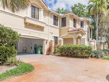 1611 Passion Vine Cir
