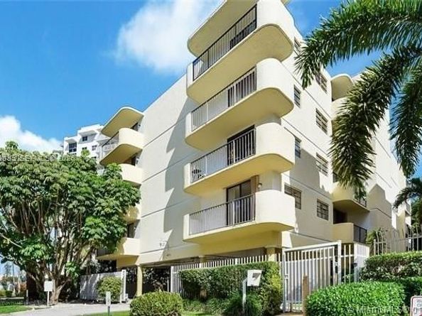 1673 Bay Rd 306, Miami Beach FL 33139