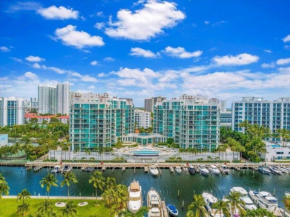 3131 NE 188th St 1808, Aventura FL 33180