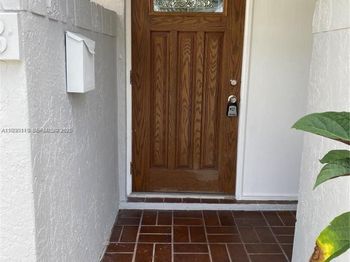 6543 Boulevard Of Champions