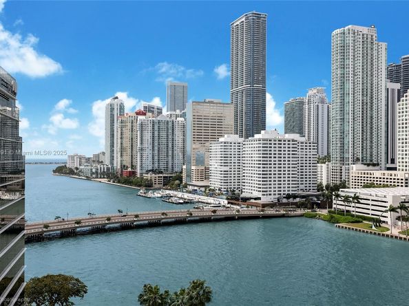 701 Brickell Key Blvd 1510, Miami FL 33131