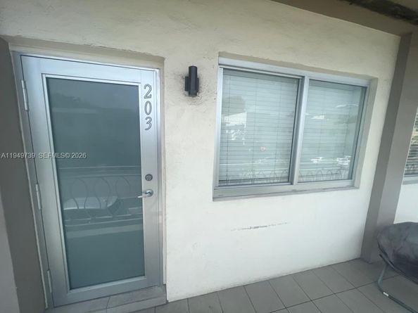 1601 Meridian Ave 203, Miami Beach FL 33139