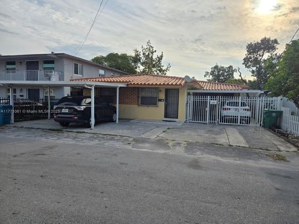 791 NW 22nd Pl, Miami FL 33125