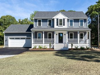 65 Great Neck Road