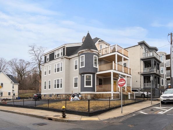 35 Cunningham, Boston MA 02125