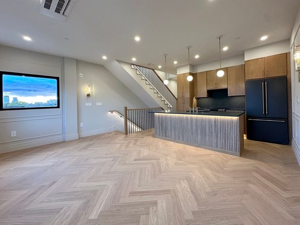 219 Saratoga Street PHS, Boston MA 02128