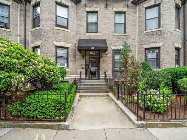 30 Peterborough H, Boston MA 02215