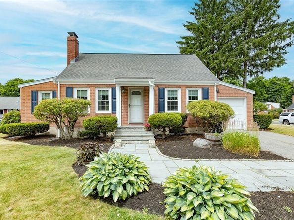 47 Cherry St, Newton MA 02465