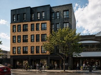 440 Broadway