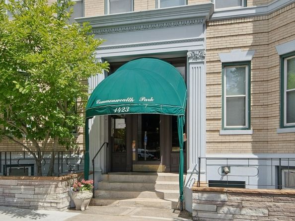 1423 Commonwealth 503, Boston MA 02135