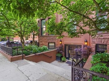 239 Commonwealth Ave